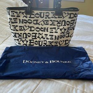 Want a fun bag…here it is Dooney and Bourke bag!!
